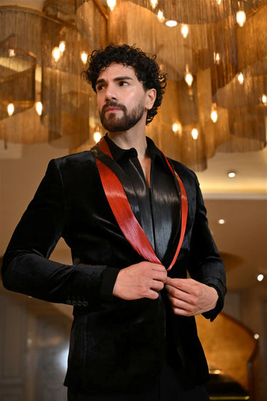 Flowy metallic red & black lapel tux