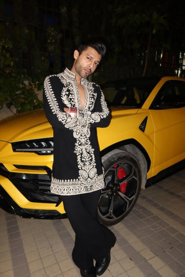 Stebin Ben in our Siyah Black Embroidered Kurta Set - Bharat Reshma