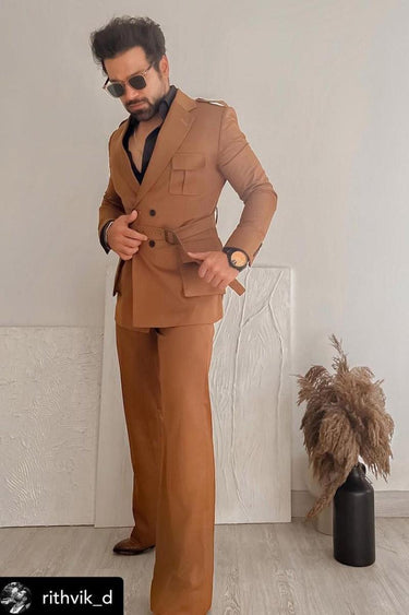 Rithvik Dhanjani In Our Brown Slim-fit Blazer and Pant Set - Bharat Reshma