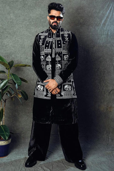 Manish Paul In Our Black Velvet Designer Kurta Set with Resham Work - Bharat Reshma