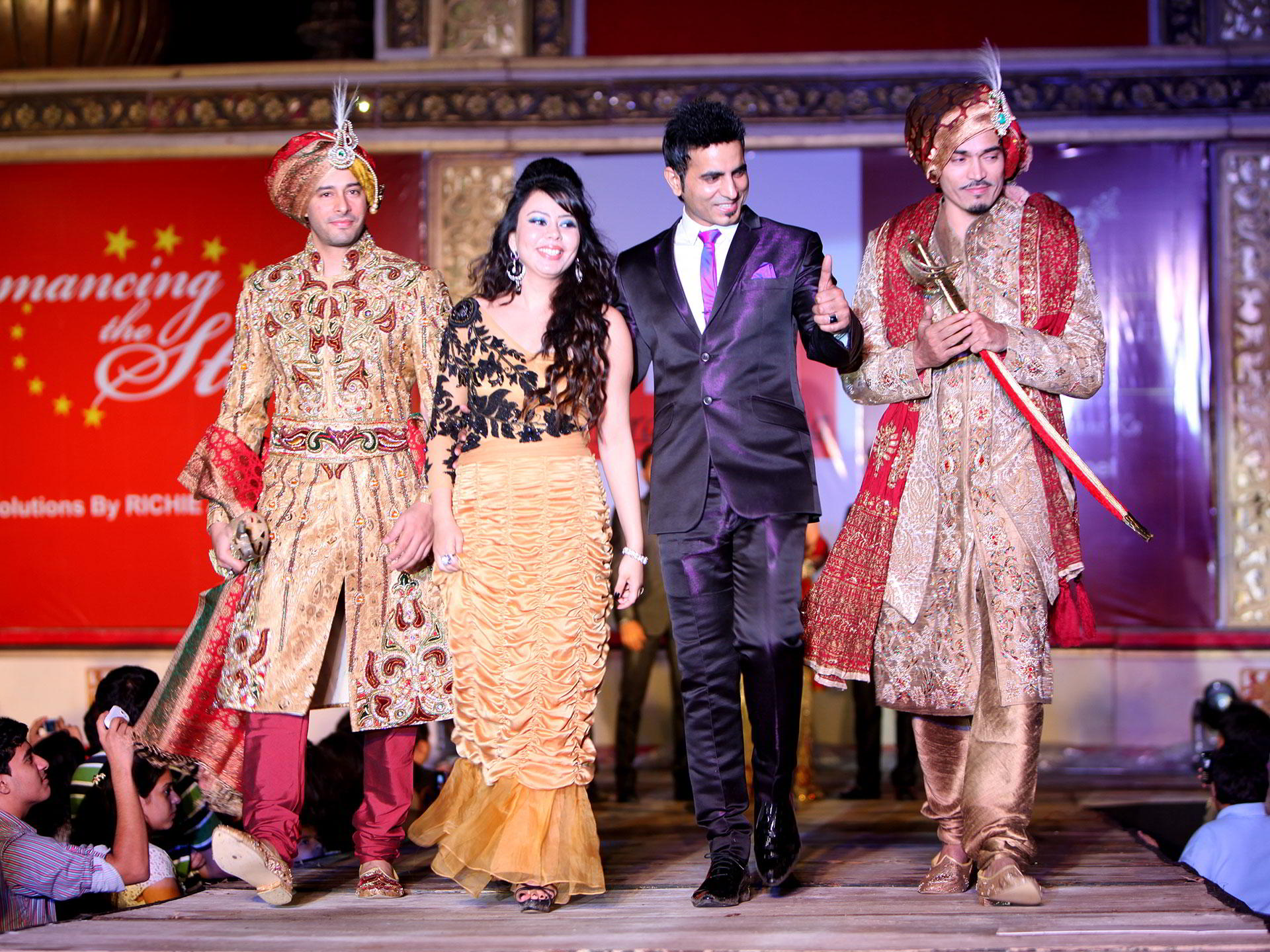 Bharat Reshma with Walking with Models