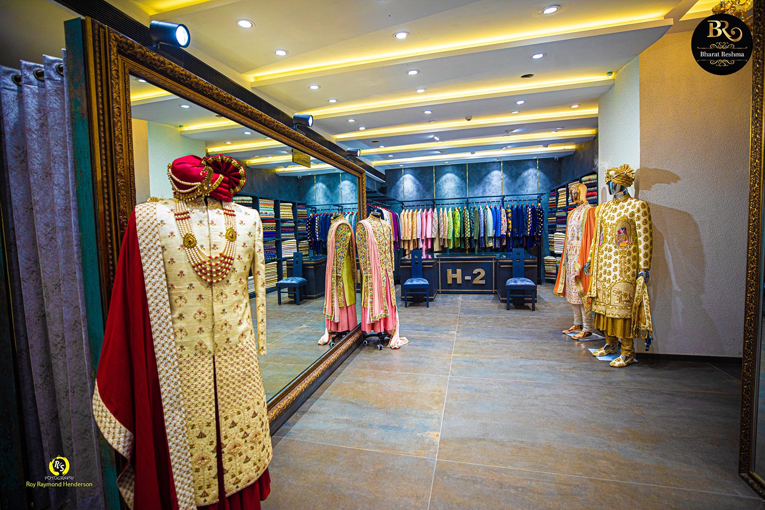 Bharat Reshma Showroom Upper Floor Interior Picture