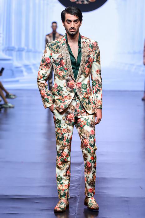 Designer Tuxedo Suits Stores In Delhi