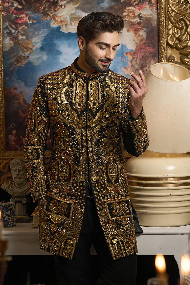 How to Shop Indo-Western Men's Clothing - Bharat Reshma How to Shop Indo-Western Men's Clothing - Bharat Reshma