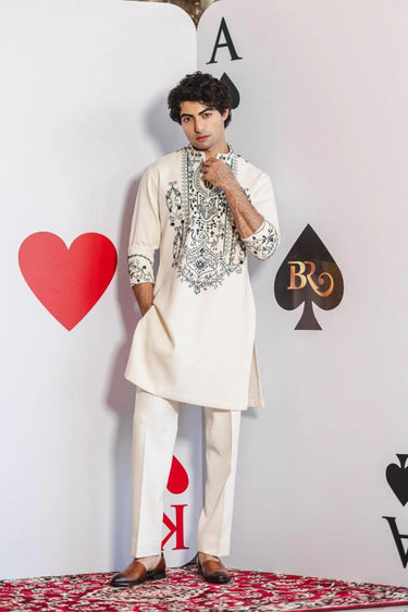 Emerald grace off white kurta set - Bharat Reshma