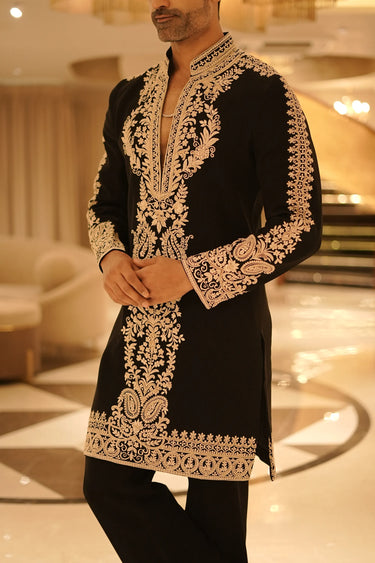 Siyah Black Embroidered Kurta Set – Traditional & Stylish - Bharat Reshma