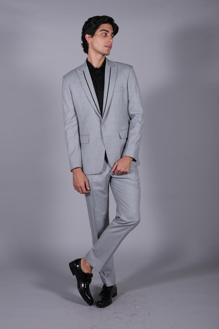 Gray Full Sleeve Classic Suit