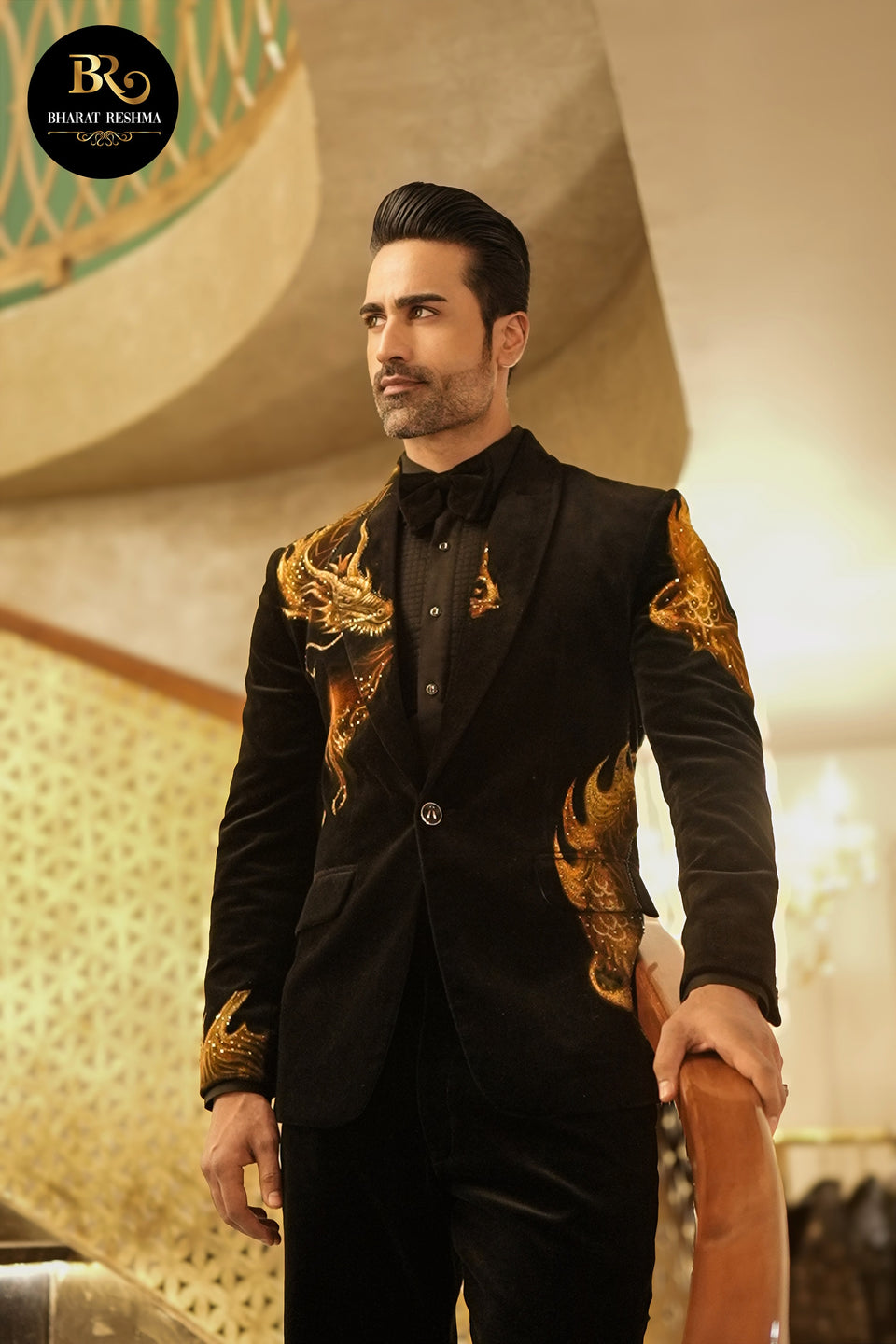5 Must Have Dresses for Men in Winter Wedding- Bharat Reshma 5 Must Have Dresses for Men in Winter Wedding- Bharat Reshma