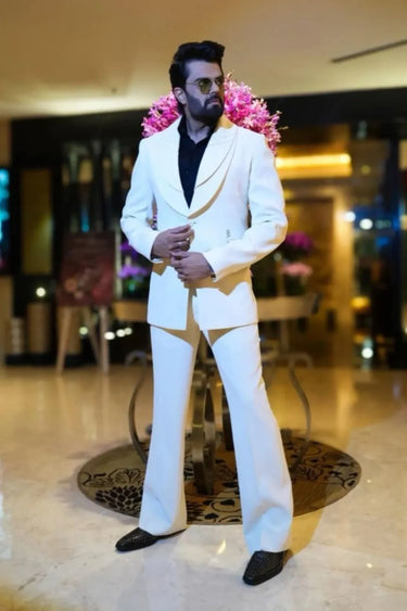 Maniesh Paul in off White Layered Lapel coat