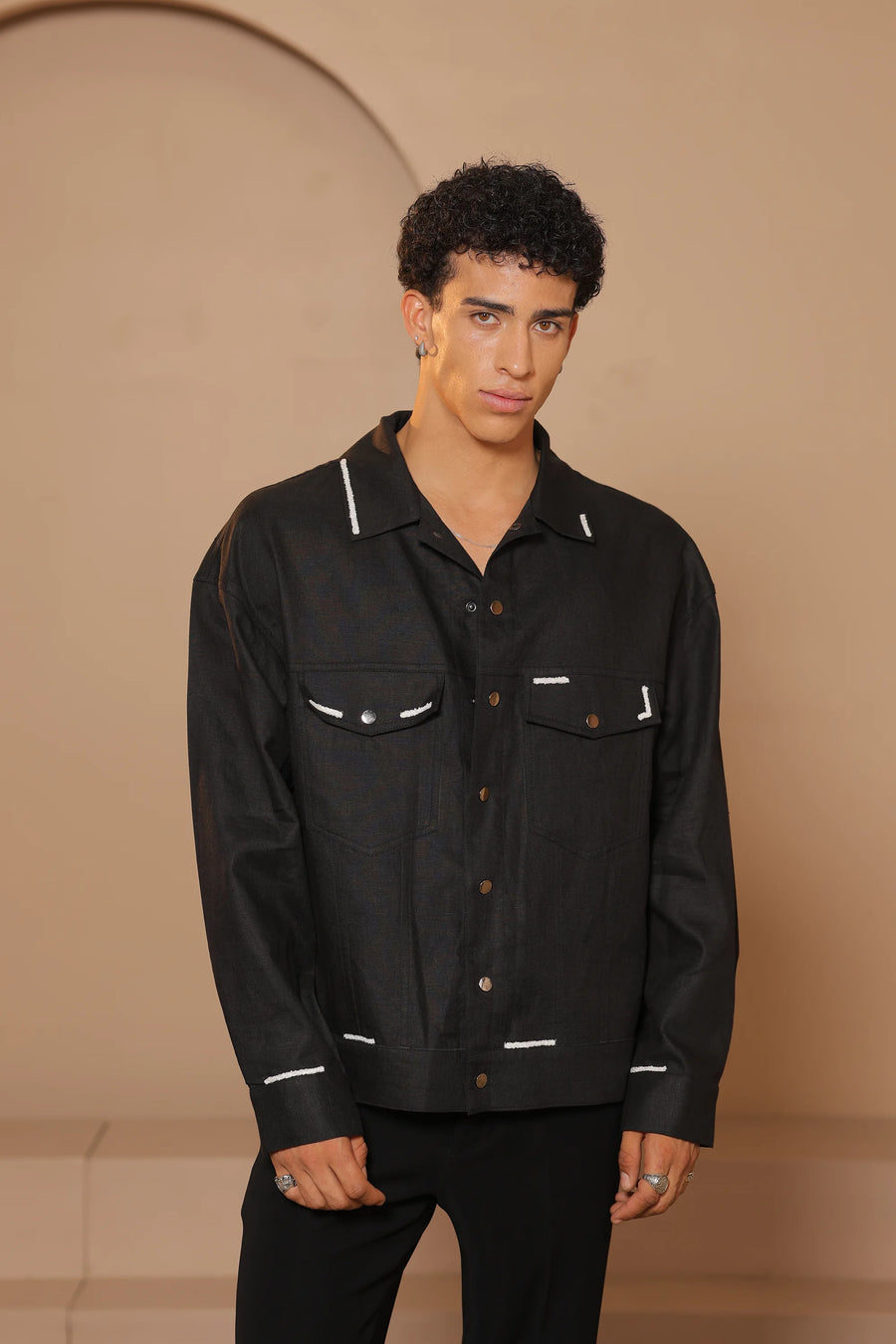 Black linen puff embroidery jacket