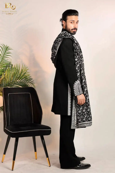 Black Embroidered Indo-Western Set with Stole & Pant