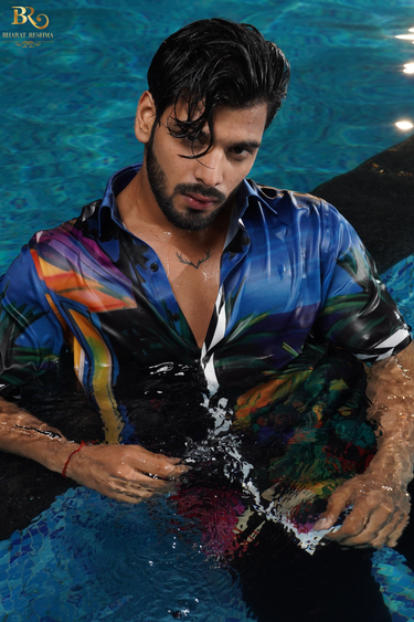 Multicolor Jungle-Themed Men's Satin Print Shirt
