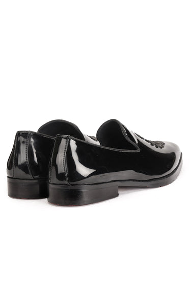 Black Patent Designer Mens's Mojaris with Embroidery - Bharat Reshma