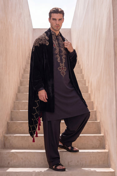 Black Designer Kurta Set with Velvet Stole