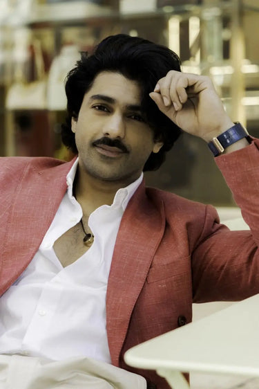Taaha Shah in Cosmo Pink Linen wool Blazer